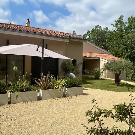 Guest house La Diane, Maison D'hotes,